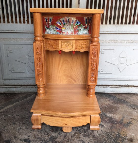 Bàn Thờ Ông Địa Gỗ Gõ Đỏ 50cm Hộp Đèn 