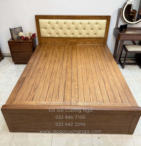 Giường gỗ sồi nga bọc nệm hiện đại - màu óc chó 