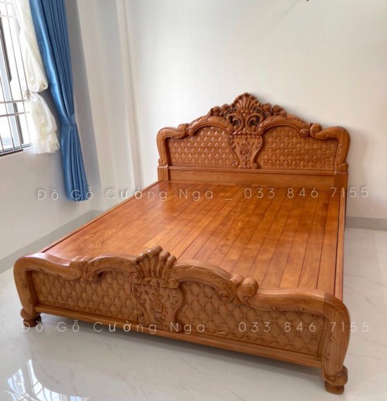 Giường ngủ gỗ Gõ Đỏ mẫu hoa hồng giao khách hàng tại (  Nhà Bè )
