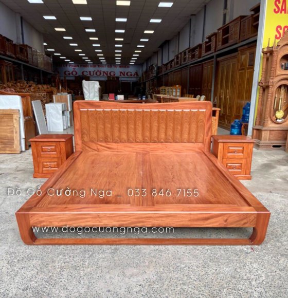 Giường gỗ hương đá kiểu chân quỳ hiện đại 