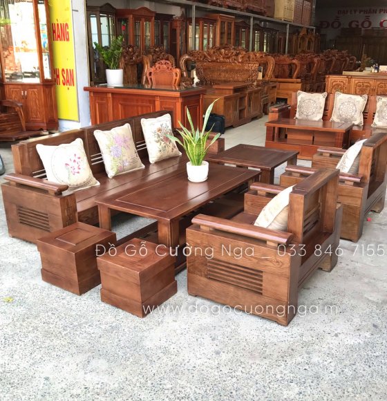 Bộ bàn ghế sofa gỗ sồi đối trứng - màu óc chó kèm gối lụa 