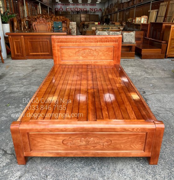 Giường gỗ sồi nga 1m2 vạt phản - màu cánh gián