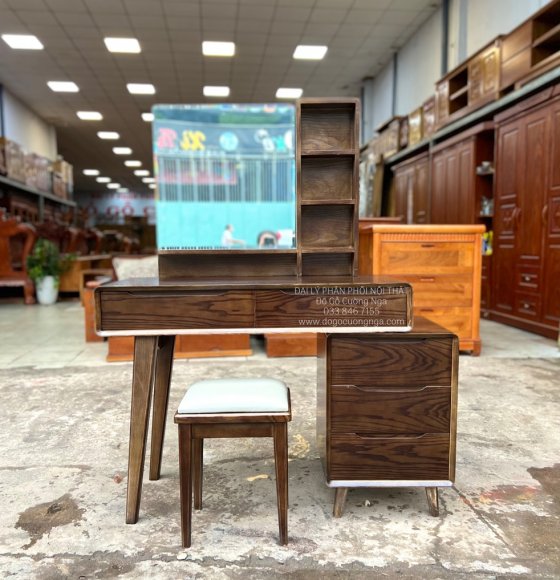 Bàn trang điểm gỗ Sồi Nga lau màu óc chó thông minh đẹp hiện đại