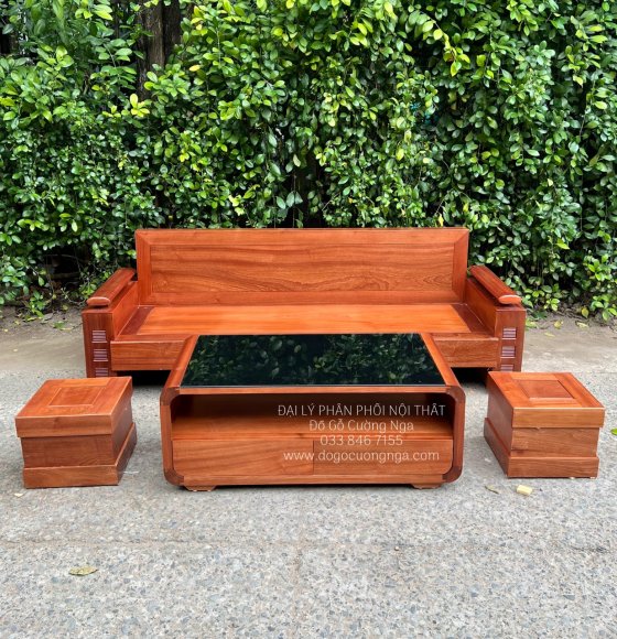 Sofa Văng Gỗ Xoan Đào Cho Không Gian Phòng Khách Nhỏ 